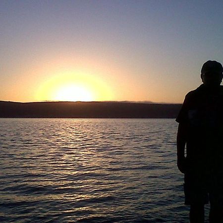 Walking On Water Guest House Langebaan Extérieur photo